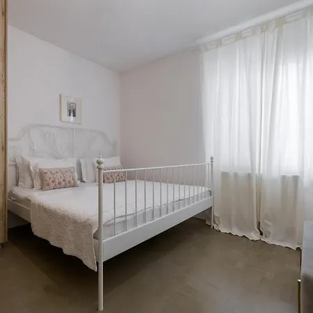 City Central Apartamento